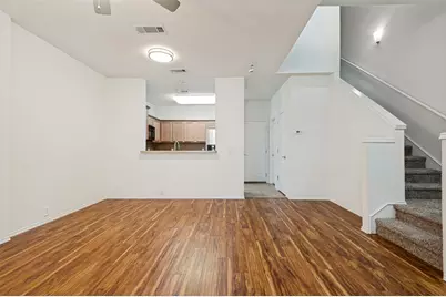 2207 Biscayne Park Lane, Grand Prairie, TX 75050 - Photo 6