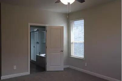15529 Leaside Drive, Fort Worth, TX 76052 - Photo 8
