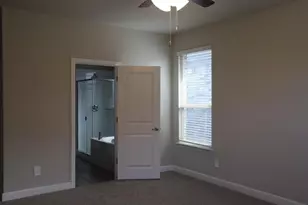 15529 Leaside Dr, Fort Worth, TX 76052 - Photo 8