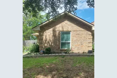1613 Crescent Lane, Duncanville, TX 75137 - Photo 1