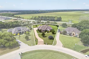 4408 Lake Breeze Dr, McKinney, TX 75071 - Photo 2