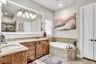 4408 Lake Breeze Drive, McKinney, TX 75071 - Photo 18