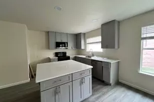 9221 Goldenview Dr, Fort Worth, TX 76244 - Photo 2
