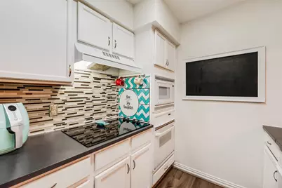 7510 Holly Hill Drive #111, Dallas, TX 75231 - Photo 10