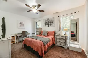 7510 Holly Hill Dr, Dallas, TX 75231 - Photo 24