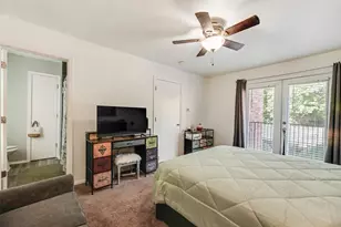 7510 Holly Hill Dr, Dallas, TX 75231 - Photo 20