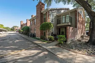 7510 Holly Hill Dr, Dallas, TX 75231 - Photo 2