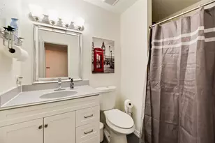 7510 Holly Hill Dr, Dallas, TX 75231 - Photo 18