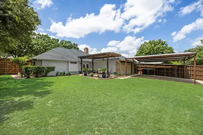 5615 Vinewood Drive, Garland, TX 75043 - Photo 26