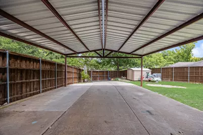 5615 Vinewood Drive, Garland, TX 75043 - Photo 30