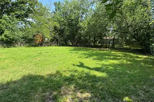 1605 Jackson St, Commerce, TX 75428 - Photo 4