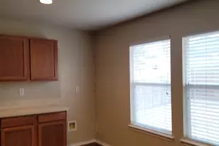 1340 Gayle St, Burleson, TX 76028 - Photo 6