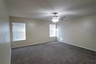 1340 Gayle St, Burleson, TX 76028 - Photo 8