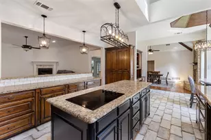 609 Seville Rd, Denton, TX 76205 - Photo 4