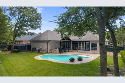 [Address not provided], Denton, TX 76205 - Photo 6