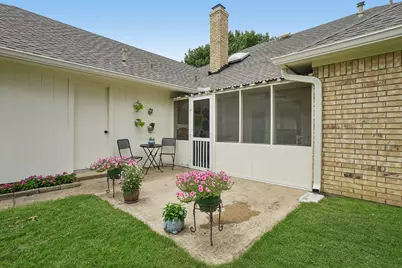 2330 Heatherwoods Way, Carrollton, TX 75007 - Photo 30