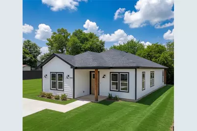 1609 E Bluff Street, Fort Worth, TX 76102 - Photo 2