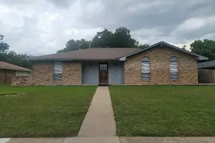 721 Lindenwood Dr, Lancaster, TX 75134 - Photo 1
