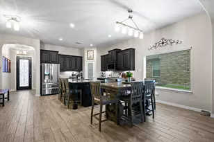 518 Dover Dr, Midlothian, TX 76065 - Photo 10
