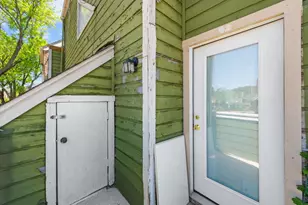 9815 Walnut St, Dallas, TX 75243 - Photo 22