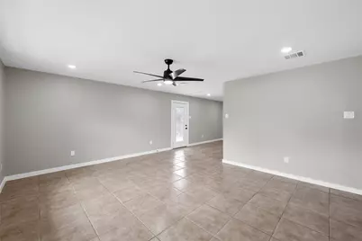 139 Cresthill Circle, Valley Mills, TX 76689 - Photo 2