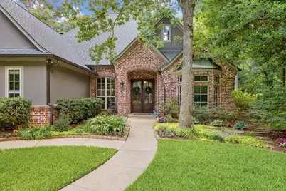 1915 Stonegate Boulevard, Tyler, TX 75703 - Photo 2