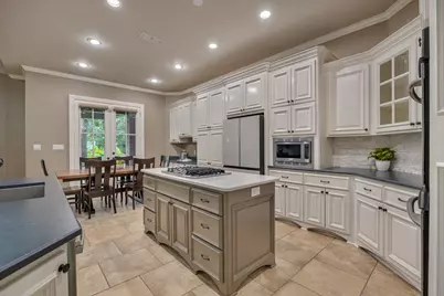 1915 Stonegate Boulevard, Tyler, TX 75703 - Photo 12