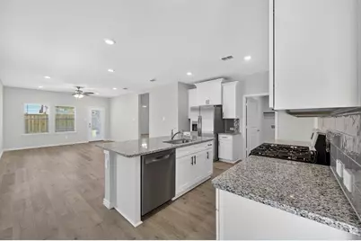 825 Apeldoorn Trail, Little Elm, TX 75068 - Photo 6
