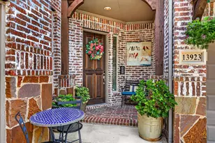 13923 Alden Ln, Frisco, TX 75035 - Photo 2