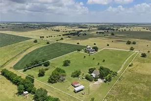 443 Rost Rd, McGregor, TX 76657 - Photo 2