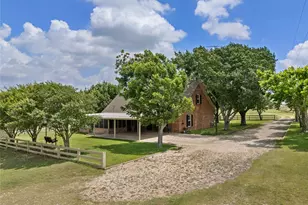 443 Rost Rd, McGregor, TX 76657 - Photo 32