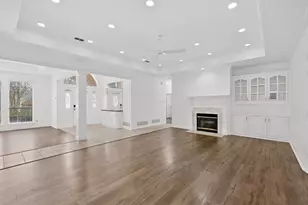 1405 Briar Dr, Bedford, TX 76022 - Photo 10