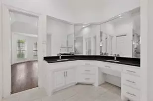 1405 Briar Dr, Bedford, TX 76022 - Photo 14