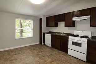 2008 Dorothy Dr, Burleson, TX 76028 - Photo 8