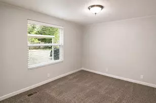 2008 Dorothy Dr, Burleson, TX 76028 - Photo 14
