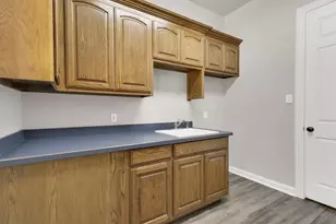 6420 Shady Oaks Ln, Midlothian, TX 76065 - Photo 20