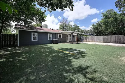 4913 Tahoe Drive, Fort Worth, TX 76119 - Photo 24