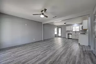 4913 Tahoe Dr, Fort Worth, TX 76119 - Photo 2