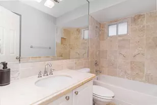 10109 Regal Park Ln, Dallas, TX 75230 - Photo 18