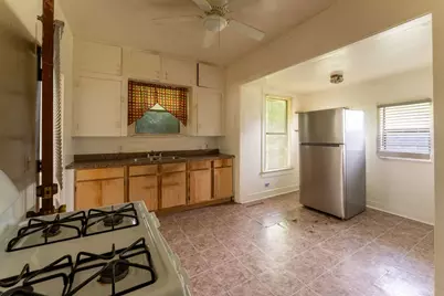 5808 Wellesley Avenue, Fort Worth, TX 76107 - Photo 12