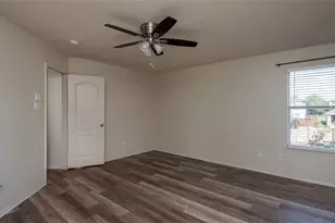 901 Elizabeth Dr, Lewisville, TX 75067 - Photo 24