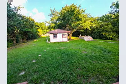 1305 Hillcrest Boulevard, Gainesville, TX 76240 - Photo 30