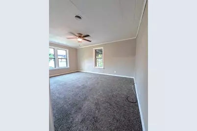 1305 Hillcrest Boulevard, Gainesville, TX 76240 - Photo 14