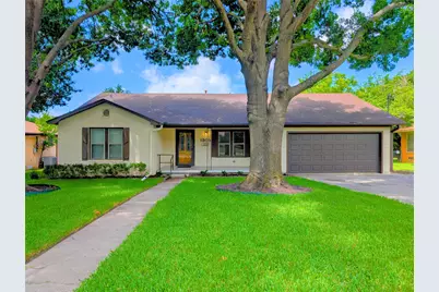 1305 Hillcrest Boulevard, Gainesville, TX 76240 - Photo 1