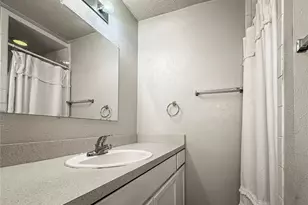 224 E Grubb Dr, Mesquite, TX 75149 - Photo 4