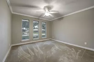 2225 Stone Creek Dr, Plano, TX 75075 - Photo 32