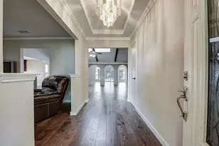 2225 Stone Creek Dr, Plano, TX 75075 - Photo 6