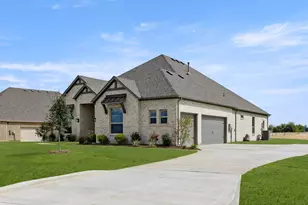 124 Evanston Ct, Rhome, TX 76078 - Photo 2