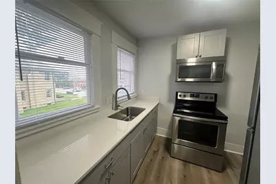 819 N Marsalis Avenue #D, Dallas, TX 75203 - Photo 8