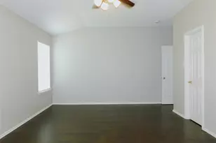 1648 Crown Point Dr, Little Elm, TX 75036 - Photo 12